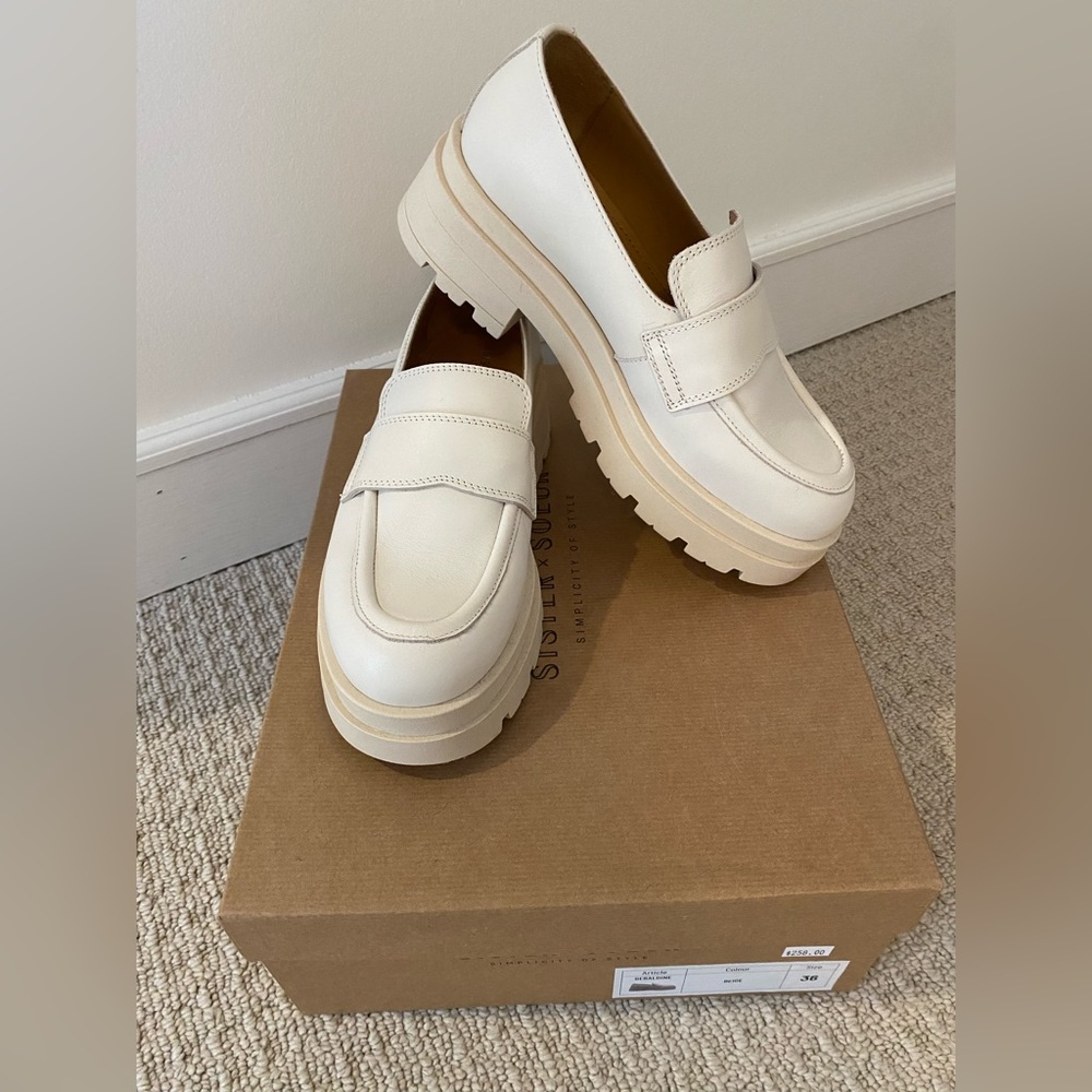 NWT Sister x Soeur Geraldine loafer in beige size 36